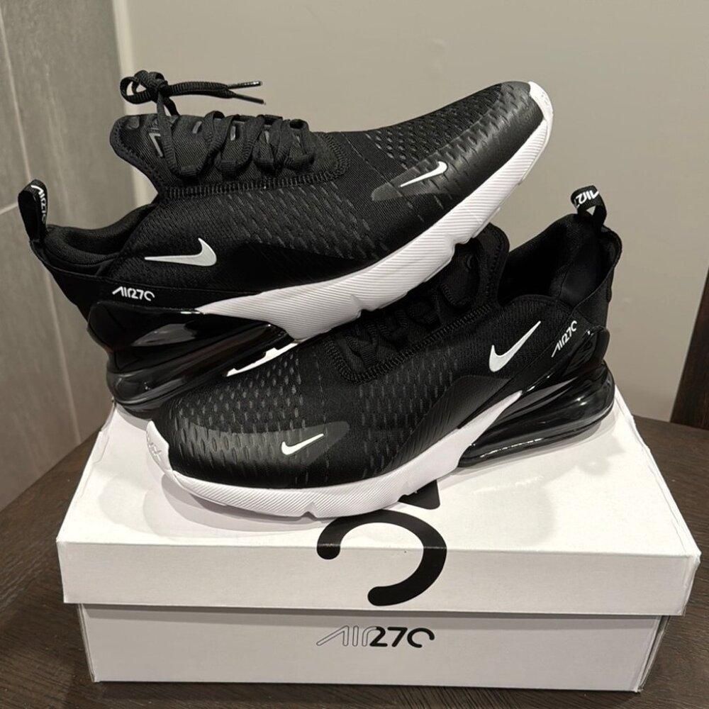 Nike Air Max 270